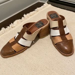 Jeffrey Campbell Vintage sandals 👢US 8